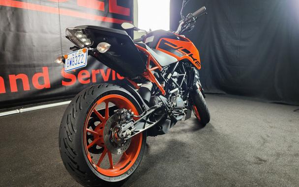 2021 KTM 200 DUKE