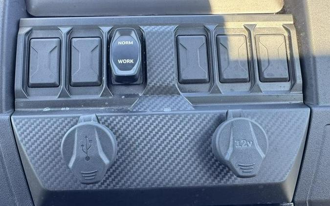 2025 CFMOTO UFORCE 800 XL