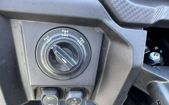 2025 CFMOTO UFORCE 800 XL