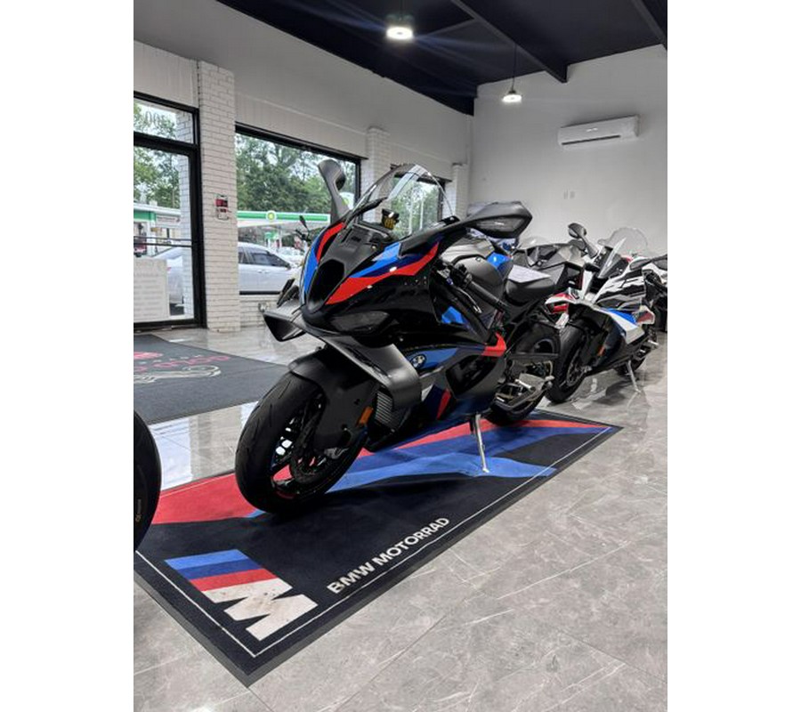 New 2026 BMW M 1000 RR