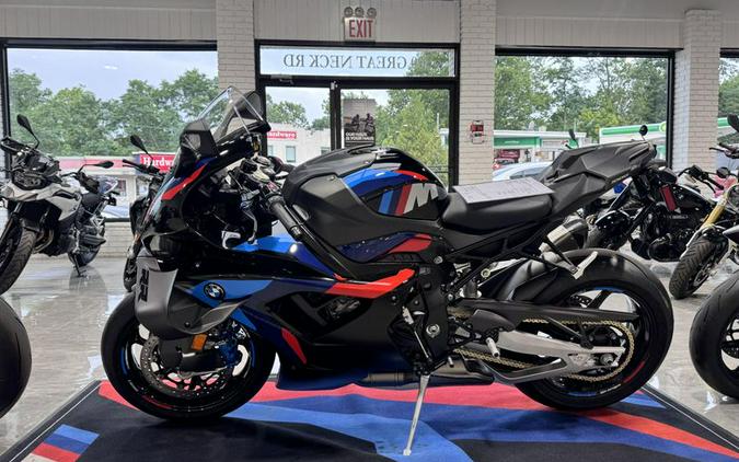 New 2026 BMW M 1000 RR