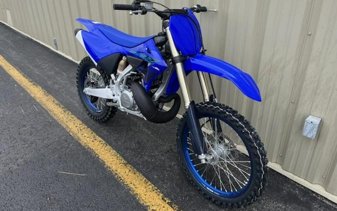 2023 Yamaha YZ250X First Look [8 Fast Facts, 15 Photos, Specs]