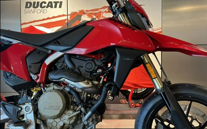 2024 Ducati Hypermotard 698 Mono Red