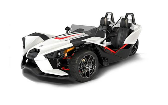 2016 Polaris® Slingshot SL LE White Pearl