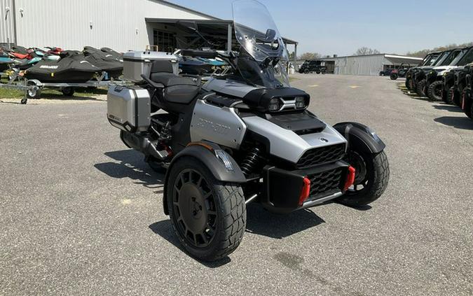 2025 Can-Am Canyon? XT