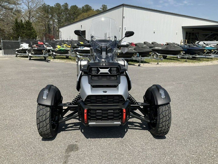 2025 Can-Am Canyon? XT