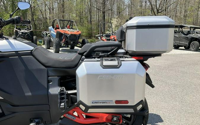 2025 Can-Am Canyon? XT