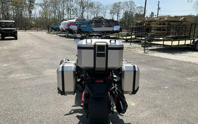 2025 Can-Am Canyon? XT