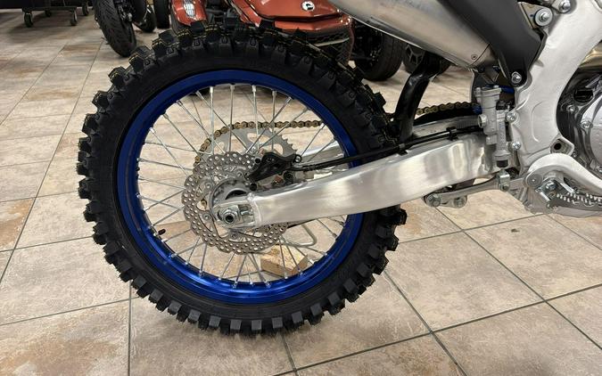 2027 Yamaha YZ450F MONSTER EDITION