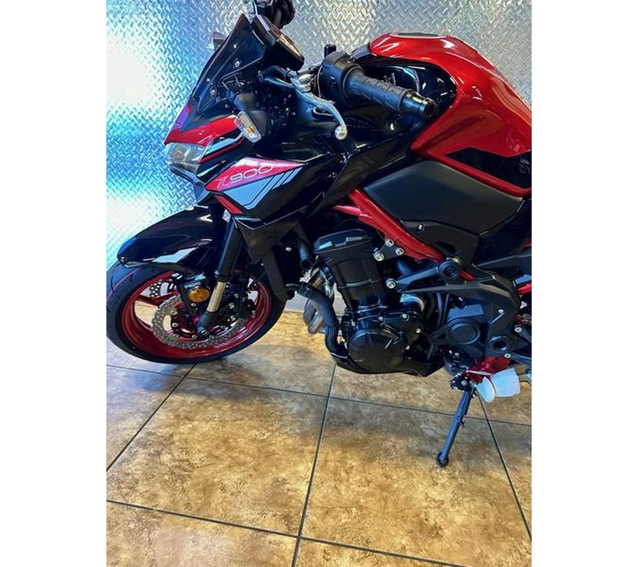 2024 Kawasaki Z900 ABS Candy Persimmon Red/Ebony