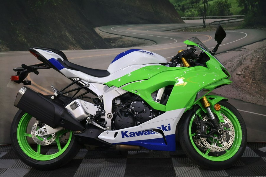 2024 Kawasaki Ninja® ZX™-6R 40th Anniversary Edition ABS