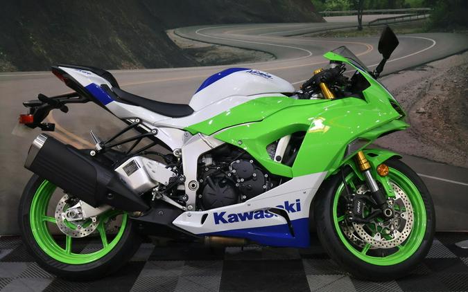 2024 Kawasaki Ninja® ZX™-6R 40th Anniversary Edition ABS