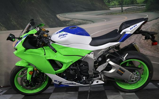 2024 Kawasaki Ninja® ZX™-6R 40th Anniversary Edition ABS