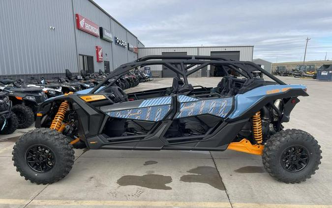 2026 Can-Am® Maverick X3 Max RS Turbo RR Scandi Blue & Orange Crush