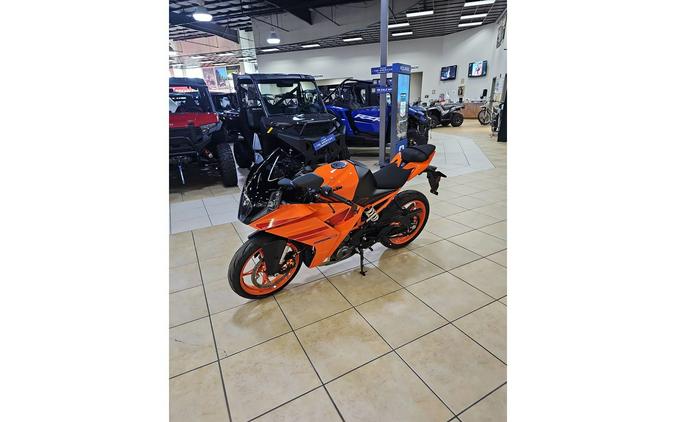 2024 390 RC - KTM