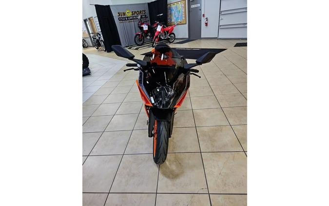 2024 390 RC - KTM