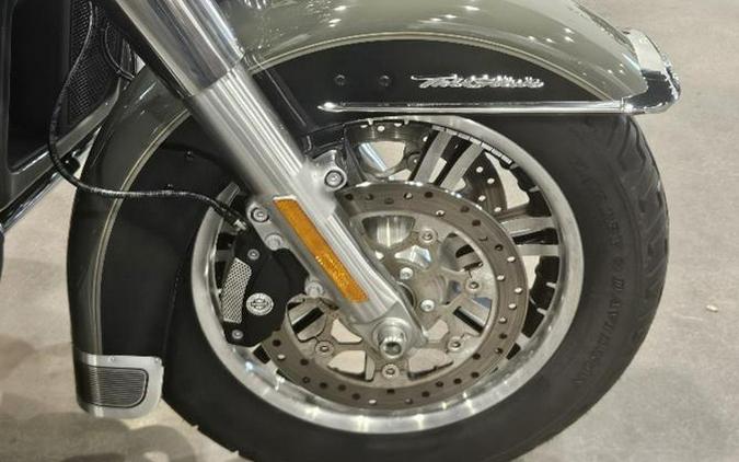 2021 Harley-Davidson® FLHTCUTG - Tri Glide® Ultra