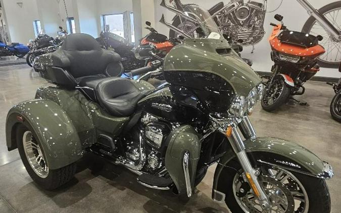 2021 Harley-Davidson® FLHTCUTG - Tri Glide® Ultra