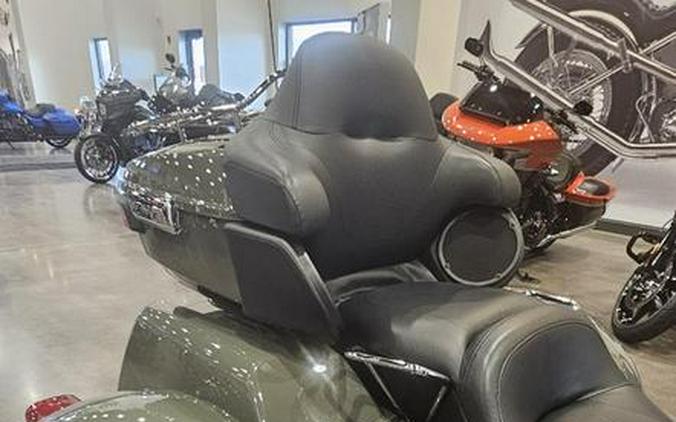 2021 Harley-Davidson® FLHTCUTG - Tri Glide® Ultra