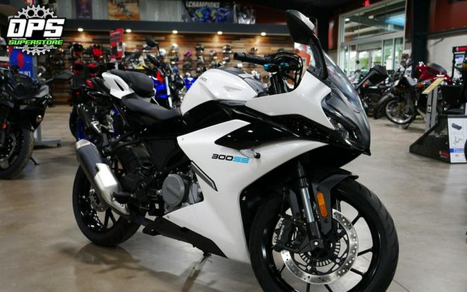 2025 CFMOTO 300SS CF300-5US