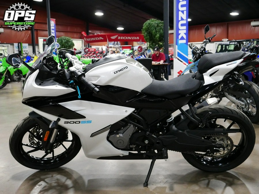 2025 CFMOTO 300SS CF300-5US