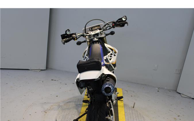 2024 SUZUKI DR-Z400SM