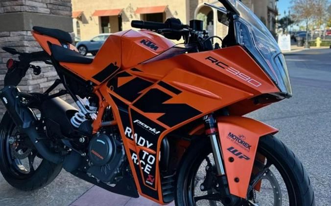 2023 KTM RC 390