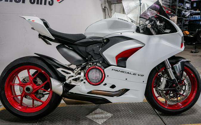 2022 Ducati Panigale V2