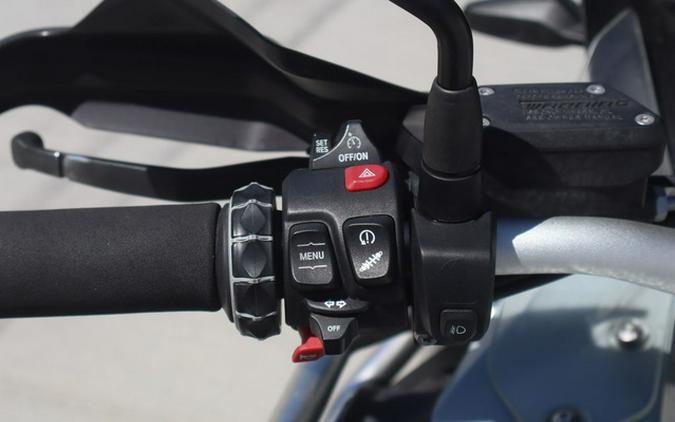 2023 BMW R 1250 GS Adventure Ice Gray