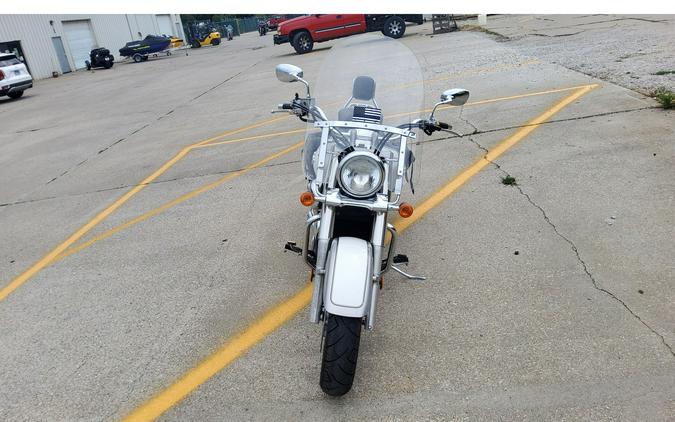 2004 Suzuki INTRUDER C 50 T