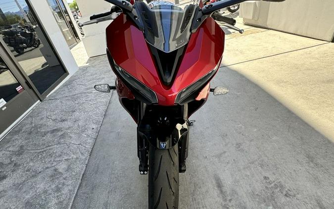 2025 Triumph Daytona 660 Carnival Red/Sapphire Black