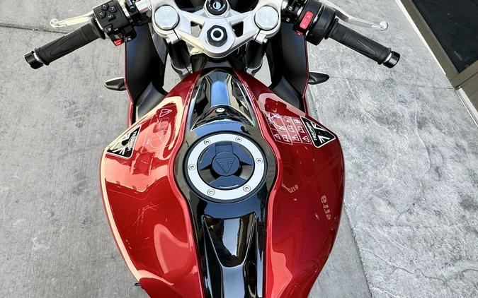 2025 Triumph Daytona 660 Carnival Red/Sapphire Black