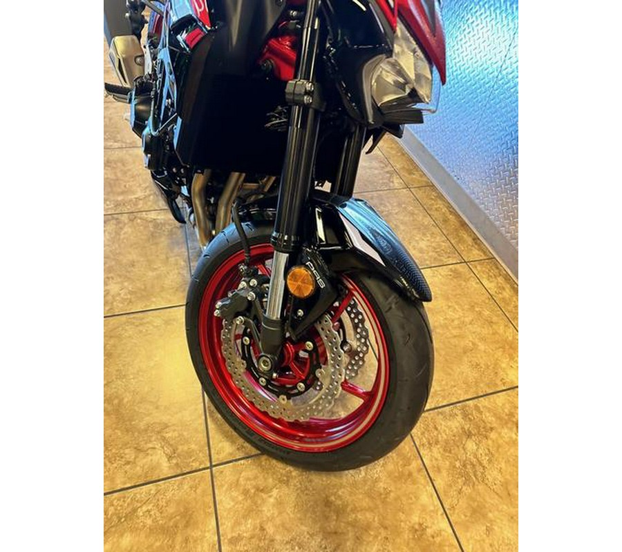 2024 Kawasaki Z900 ABS Candy Persimmon Red/Ebony