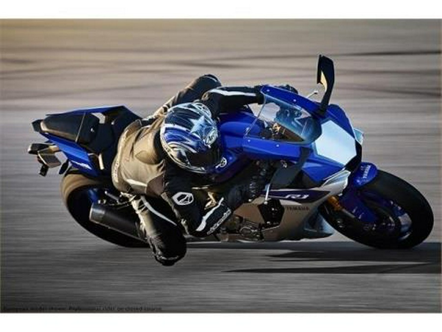 2015 Yamaha YZF-R1