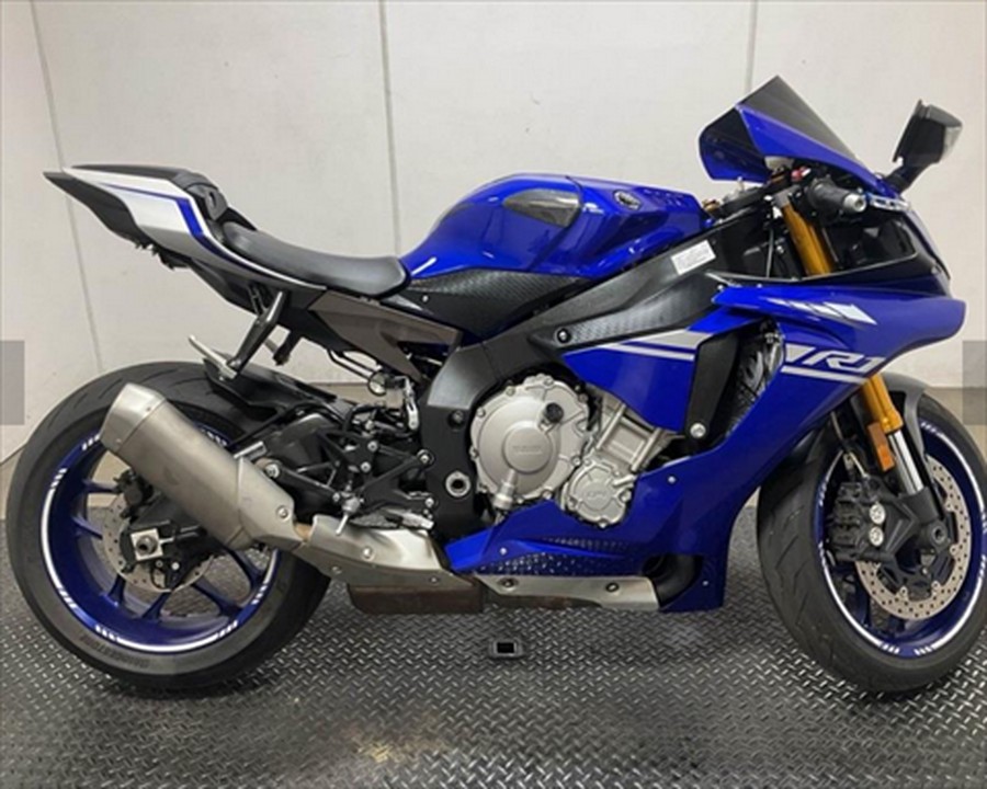 2015 Yamaha YZF-R1