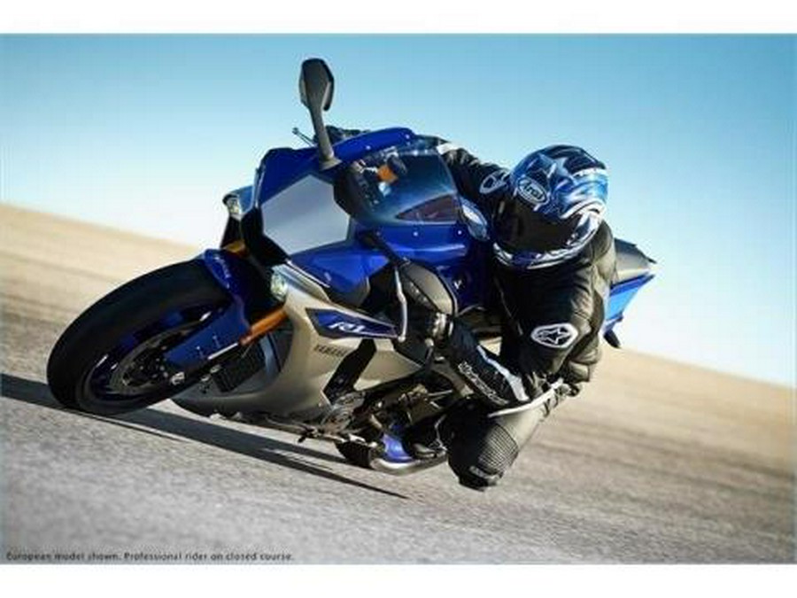 2015 Yamaha YZF-R1