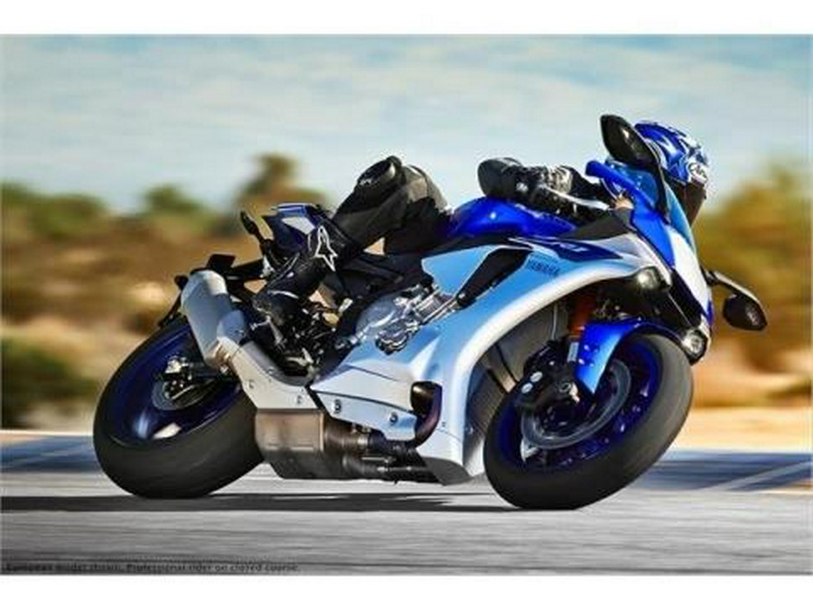 2015 Yamaha YZF-R1