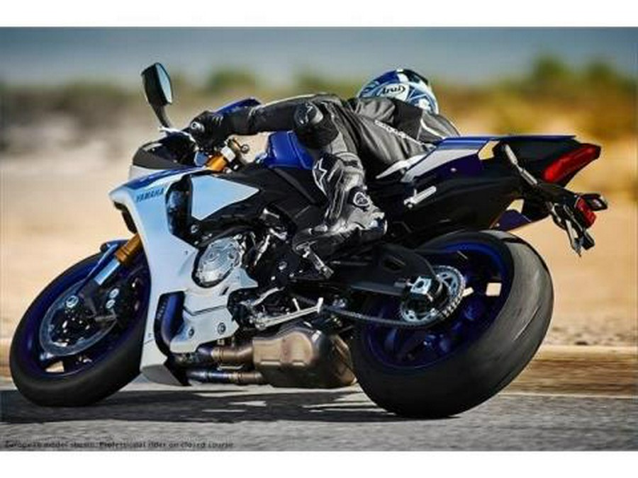 2015 Yamaha YZF-R1