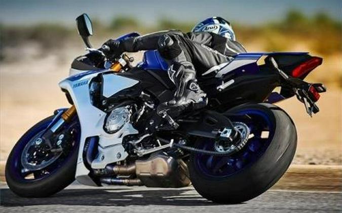 2015 Yamaha YZF-R1