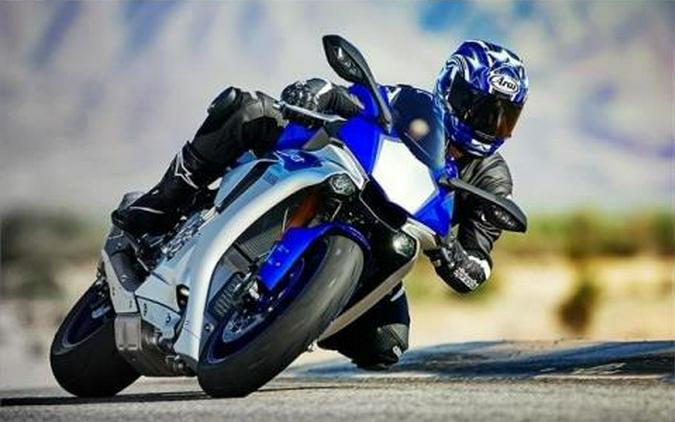 2015 Yamaha YZF-R1