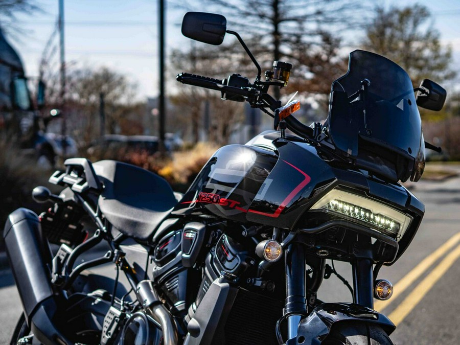RA1250ST 2025 Pan America® 1250 ST