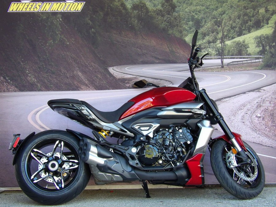 2026 Ducati XDiavel V4 Burning Red