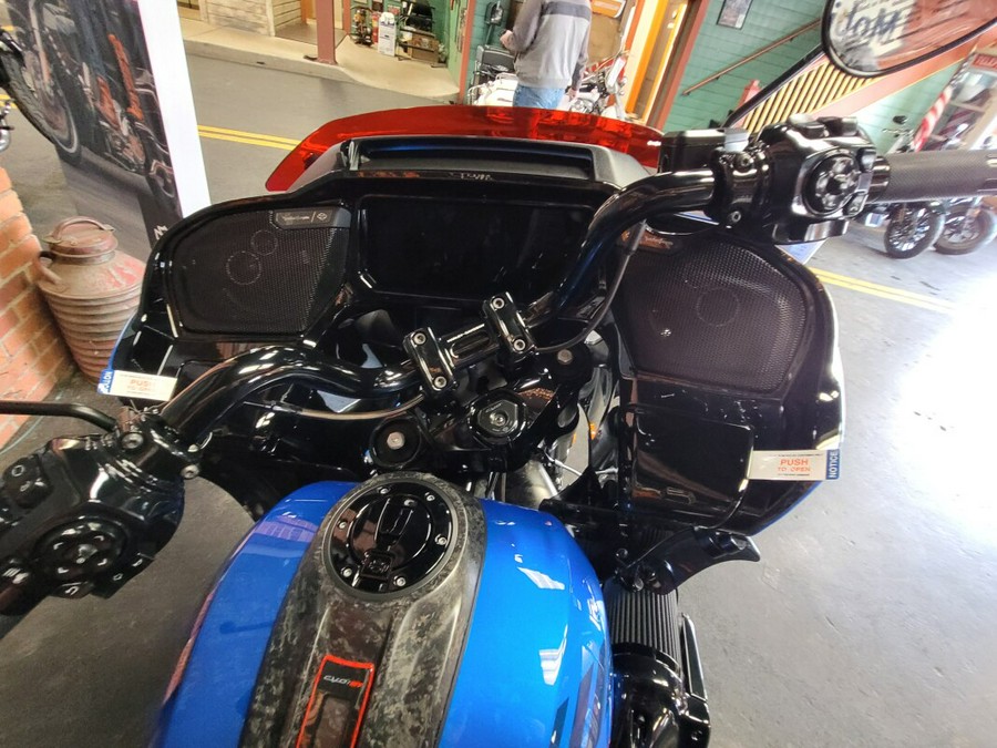 2026 Harley-Davidson® CVO Road Glide ST Electric Coast