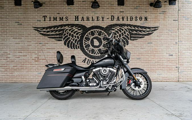 2016 Harley-Davidson® FLHXS - Street Glide® Special