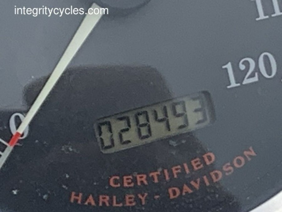 2001 Harley-Davidson® FXST - Softail® Standard