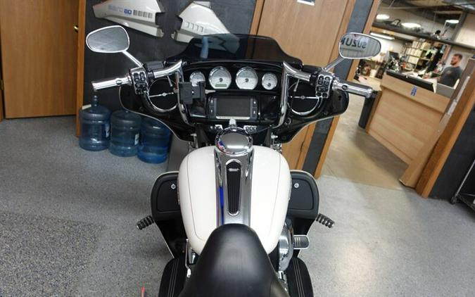 2015 Harley-Davidson Street Glide Special