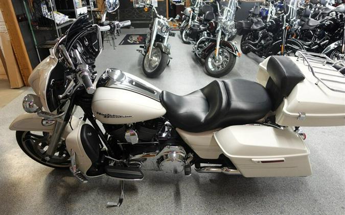 2015 Harley-Davidson Street Glide Special