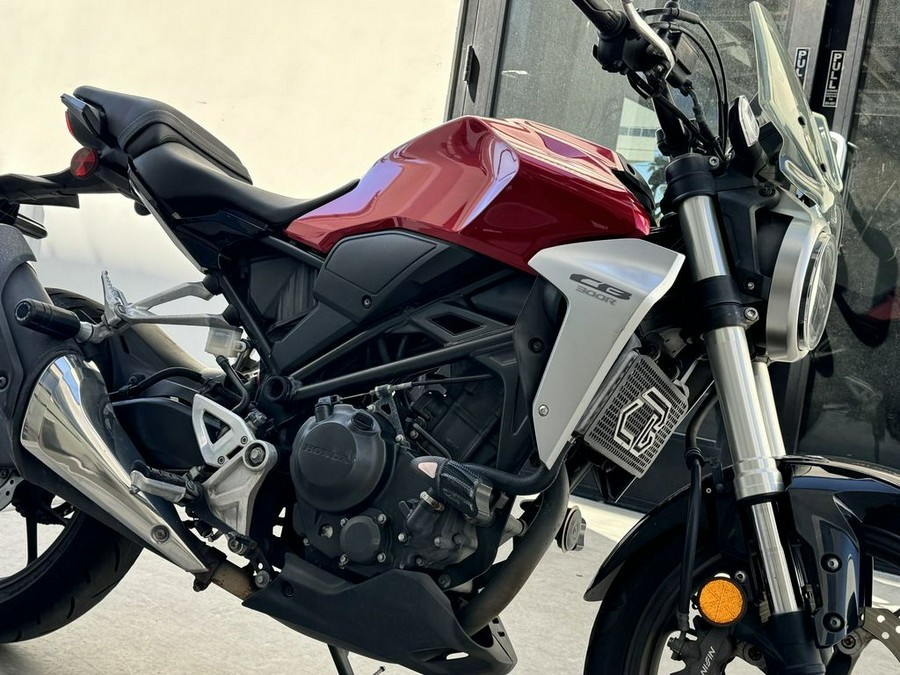 2019 Honda® CB300R