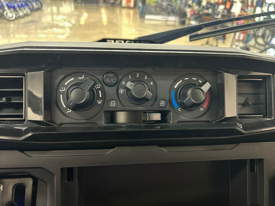 2025 Kawasaki RIDGE® XR HVAC