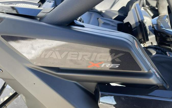 2026 Can-Am® Maverick X3 Max X RS Turbo RR Triple Black_4.5 in